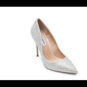 Steve Madden Daisie Silver Pumps